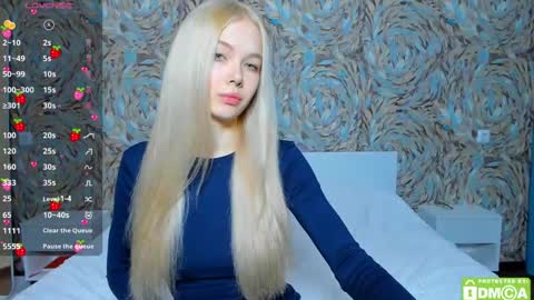 Megan and Brad online show from 05-05-26, 04:53