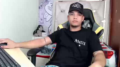 eskayler_ online show from 09-13-25, 05:02