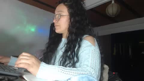 Eskela911 online show from 10-11-25, 02:33