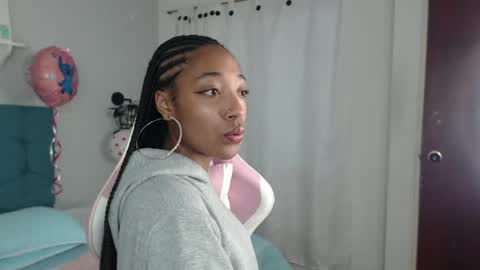 Snapshot of esmeralda_bk chatting on 01-27-25, 03:07 esmeralda_bk online show from 01-27-25, 03:07
