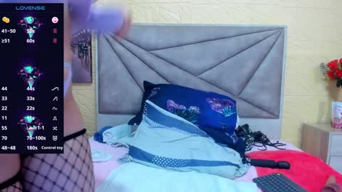 Snapshot of esmeralda_oikos chatting on 12-12-24, 11:58 Esmeralda .INDEPENDENT MODEL online Monday to Saturday 3 pm Chicago online show from 12-12-24, 11:58