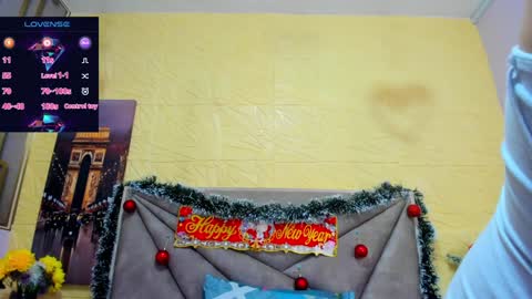 Snapshot of esmeralda_oikos chatting on 12-19-24, 03:07 Esmeralda .INDEPENDENT MODEL online Monday to Saturday 3 pm Chicago online show from 12-19-24, 03:07