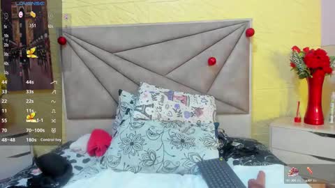 Snapshot of esmeralda_oikos chatting on 02-13-25, 03:07 Esmeralda .INDEPENDENT MODEL online Monday to Saturday 3 pm Chicago online show from 02-13-25, 03:07