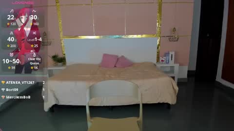ESMERALDA online show from 01-14-25, 06:34