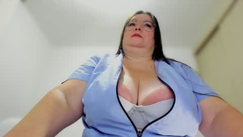 Snapshot of esmeraldo_mfc chatting on 12-23-24, 10:55 Esmeralda online show from 12-23-24, 10:55