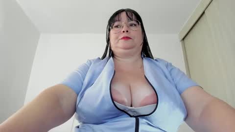 Snapshot of esmeraldo_mfc chatting on 03-04-25, 03:37 Esmeralda online show from 03-04-25, 03:37
