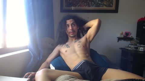 Snapshot of esnaider_man chatting on 01-29-25, 09:07 Esnider online show from 01-29-25, 09:07