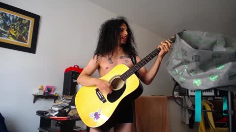 Snapshot of esnaider_man chatting on 02-07-25, 05:07 Esnider online show from 02-07-25, 05:07