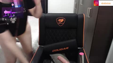 Xbebetax online show from 10-14-25, 02:12