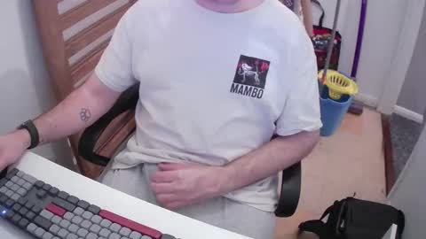 Morph online show from 12-21-25, 08:38