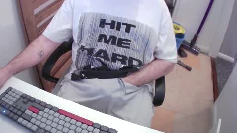 Snapshot of essex_wild chatting on 02-12-26, 09:21 Morph online show from 02-12-26, 09:21