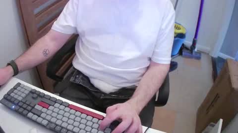 Snapshot of essex_wild chatting on 03-04-26, 01:50 Morph online show from 03-04-26, 01:50