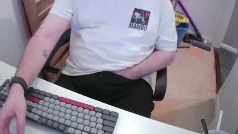 Snapshot of essex_wild chatting on 03-23-26, 09:08 Morph online show from 03-23-26, 09:08