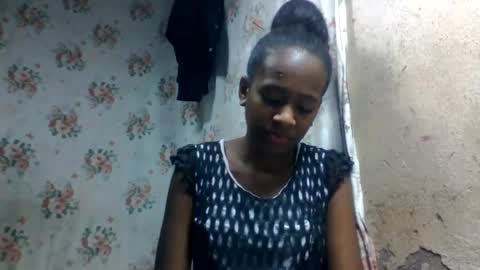 estancelee online show from 07-19-26, 01:59