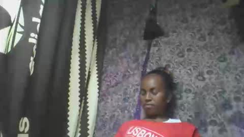 Snapshot of estanie chatting on 10-27-25, 06:45 estanie online show from 10-27-25, 06:45