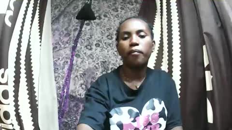 Snapshot of estanie chatting on 11-07-25, 07:03 estanie online show from 11-07-25, 07:03