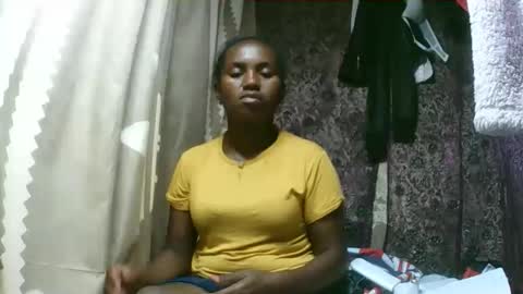 Snapshot of estanie chatting on 11-10-25, 08:08 estanie online show from 11-10-25, 08:08