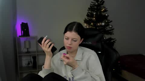 Snapshot of este_ria chatting on 12-22-24, 01:55 esteria online show from 12-22-24, 01:55