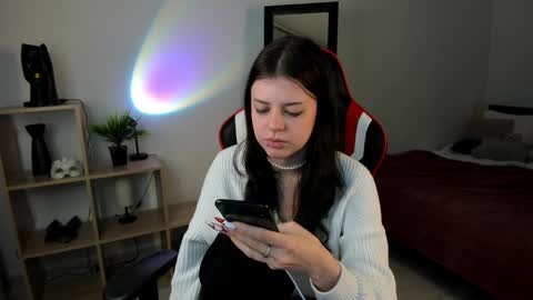 Snapshot of este_ria chatting on 01-17-25, 05:42 esteria online show from 01-17-25, 05:42