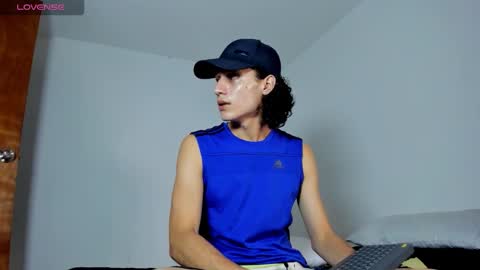 esteban02_ online show from 02-05-26, 07:29