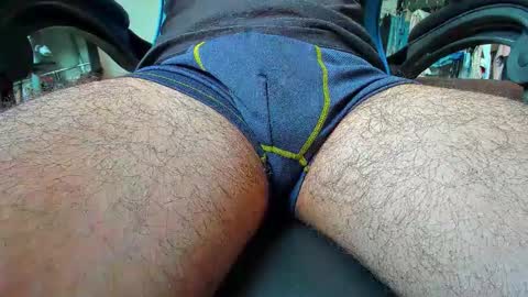 Snapshot of esteban1275 chatting on 02-27-26, 08:20 Esteban Gomez online show from 02-27-26, 08:20