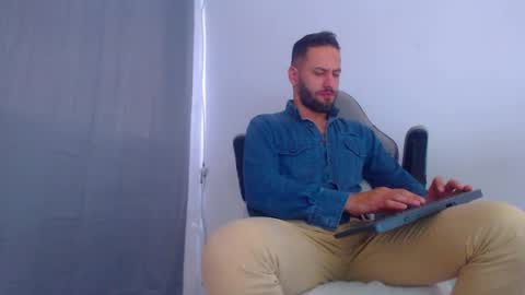 esteban online show from 12-24-24, 07:22