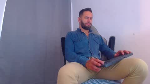 esteban online show from 12-30-24, 07:32