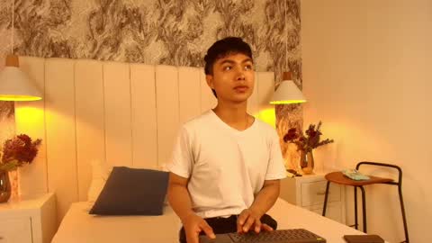 Esteban online show from 09-20-25, 11:44