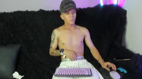 esteban__777 online show from 02-12-26, 03:01