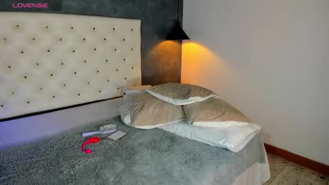 Salome online show from 03-27-26, 11:43