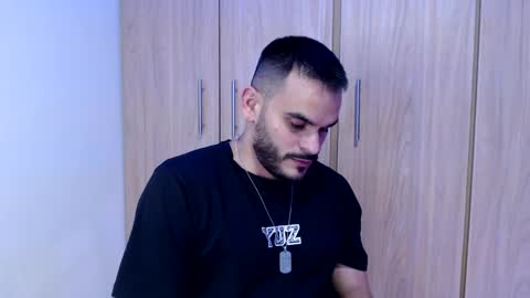 Snapshot of esteban_fer chatting on 12-16-24, 05:38 Esteban Fernandez online show from 12-16-24, 05:38