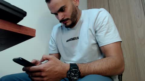 Snapshot of esteban_fer chatting on 02-09-25, 07:19 Esteban Fernandez online show from 02-09-25, 07:19