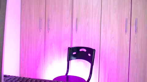 Snapshot of esteban_fer chatting on 02-14-25, 02:07 Esteban Fernandez online show from 02-14-25, 02:07