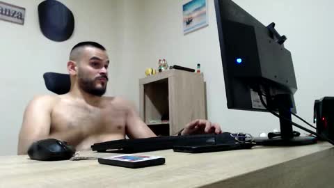 Esteban Fernandez online show from 02-28-26, 02:45