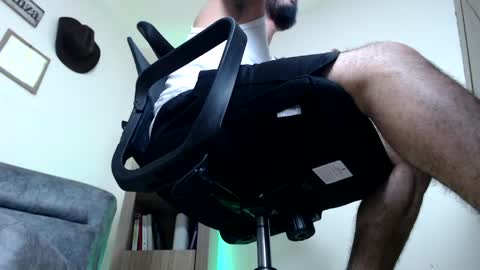 Esteban Fernandez online show from 05-09-26, 03:17