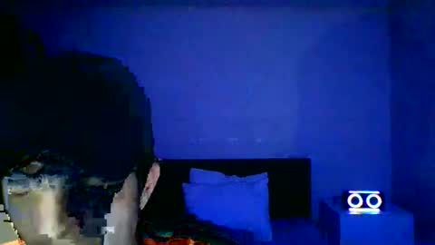 estebankit0 online show from 12-26-24, 11:03