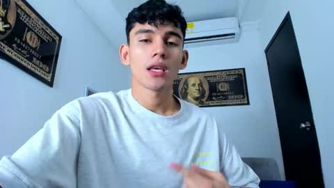 Esteban online show from 01-15-25, 12:04