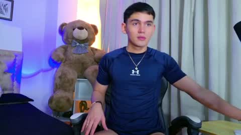 Esteban online show from 06-22-26, 07:11