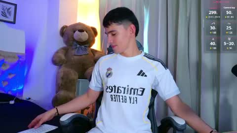 Esteban online show from 06-23-26, 07:12