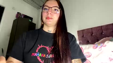 estefa1 online show from 06-09-26, 02:17