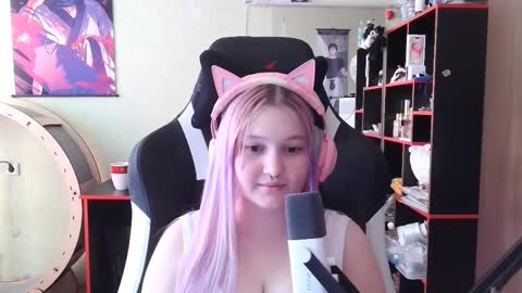 Kate online show from 04-08-26, 08:03