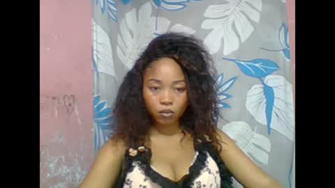 estelah20 online show from 02-07-26, 08:29