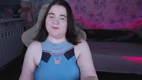 estelle_hicks online show from 04-12-26, 06:46