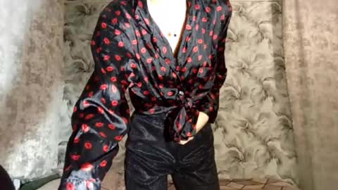 estellekirbo online show from 02-14-26, 04:26