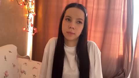 Snapshot of estellezdebski chatting on 07-04-26, 02:23 estellezdebski online show from 07-04-26, 02:23