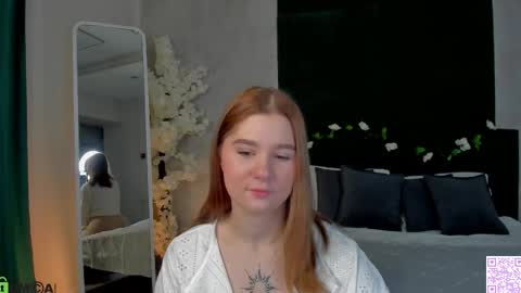 Ester online show from 12-04-25, 11:35