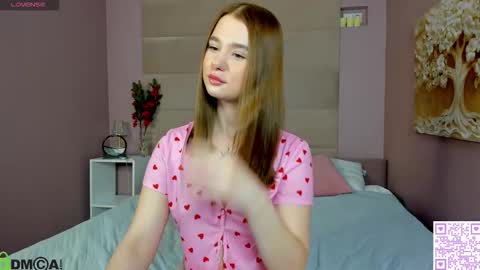 Snapshot of ester_rabin chatting on 03-06-26, 12:40 Ester online show from 03-06-26, 12:40