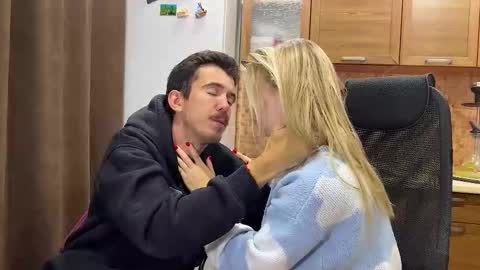 Ester online show from 09-29-25, 06:02