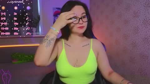 EsterPlayful online show from 10-16-25, 06:47