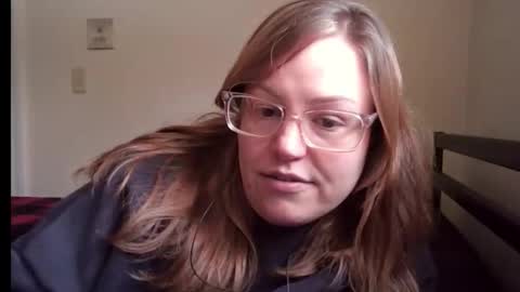 Snapshot of estherjude chatting on 01-05-26, 05:27 Esther online show from 01-05-26, 05:27